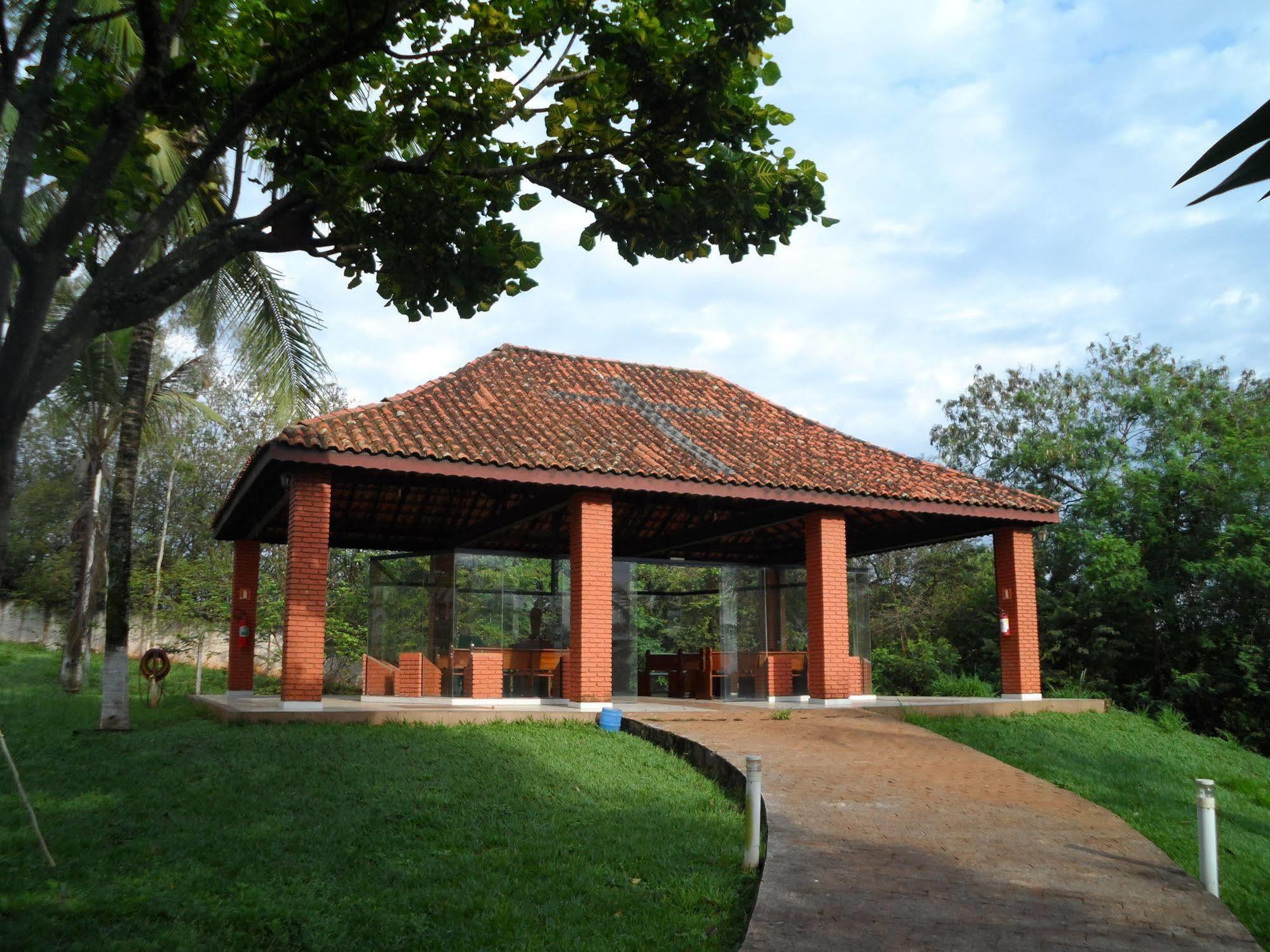 Hotel Recanto Diegues Conchal Bagian luar foto